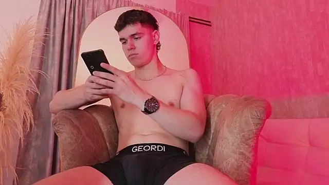 taylor morgann online show from July 2026 03:10:02 AM