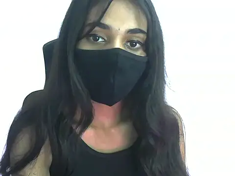 Snapshot of Shanaya_xo chatting on July 2026 05:04:01 PM Shanaya xo online show from July 2026 05:04:01 PM