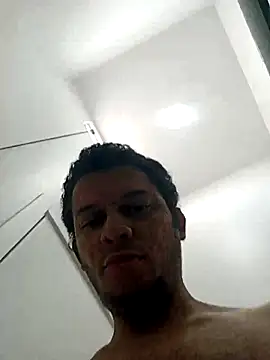 Snapshot of alberto_marques chatting on May 2026 12:54:01 PM alberto marques online show from May 2026 12:54:01 PM