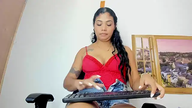 EllyBloom online show from May 2026 07:15:01 PM