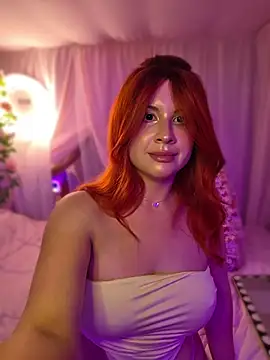 ItsAuroraBorealis online show from July 2026 04:27:01 AM