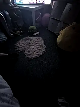 mihhji8 online show from April 2026 11:35:02 PM