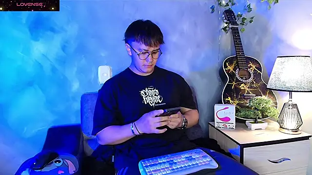 owen xxx online show from April 2026 01:47:02 AM