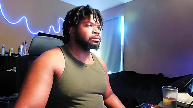 rogue42911 online show from June 2026 10:49:02 PM