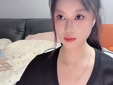 Snapshot of Abby686868 chatting on April 2026 10:19:02 AM Abby686868 online show from April 2026 10:19:02 AM