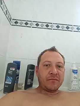 Snapshot of Adamus41 chatting on May 2026 05:27:02 AM Adamus41 online show from May 2026 05:27:02 AM