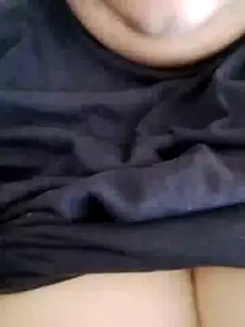 criscvwolff99 online show from May 2026 04:13:02 PM