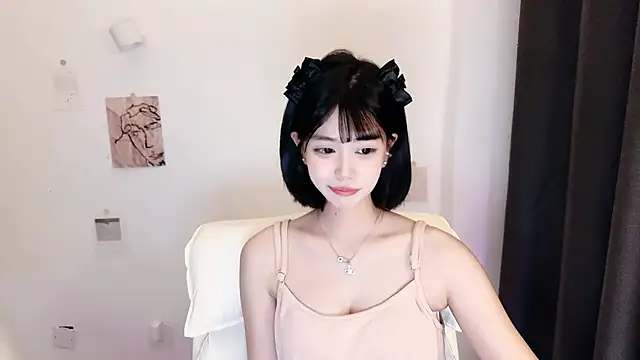 Kitteovo online show from July 2026 04:27:02 PM