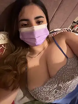AnnieCartier online show from May 2026 03:53:02 PM