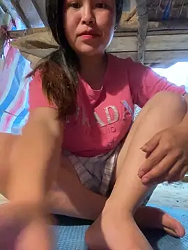 Snapshot of Hini_cute chatting on April 2026 01:06:02 AM Hini cute online show from April 2026 01:06:02 AM