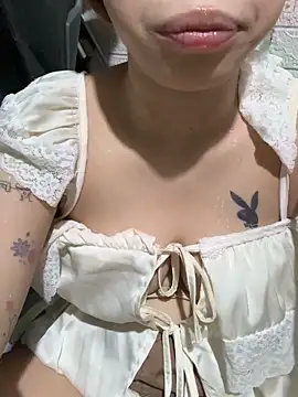 Sexx-12x online show from May 2026 06:26:04 PM