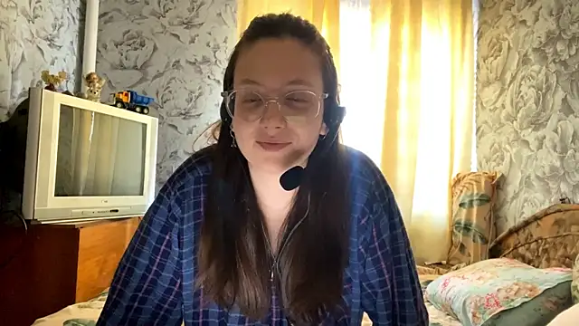 RosaliaHonohan online show from April 2026 05:18:02 AM