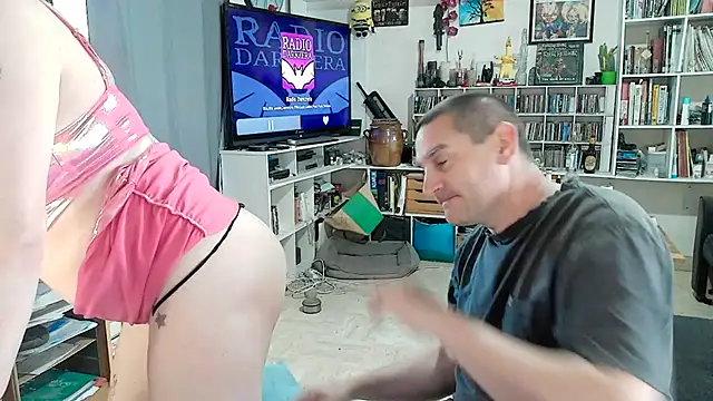 teddythebeer86 online show from May 2026 12:57:02 PM