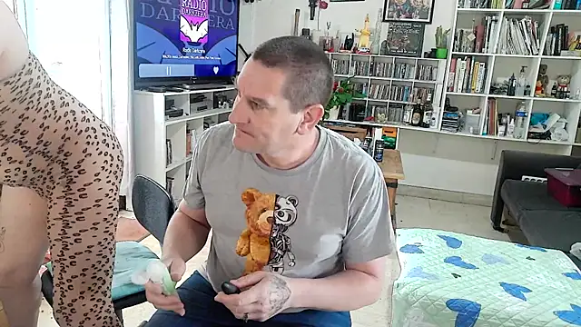 teddythebeer86 online show from May 2026 02:16:01 PM