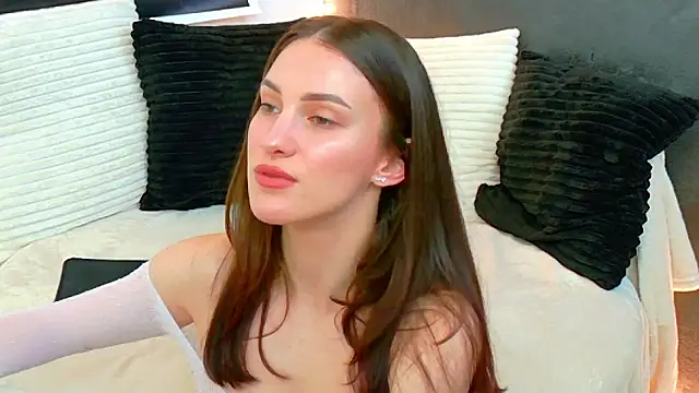 Amira a online show from May 2026 04:21:02 AM