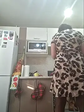 Snapshot of LaliaMia chatting on March 2025 04:21:01 AM LaliaMia online show from March 2025 04:21:01 AM