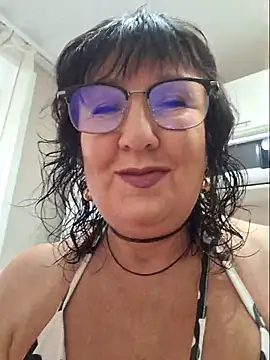 Snapshot of LaliaMia chatting on September 2025 04:01:01 AM LaliaMia online show from September 2025 04:01:01 AM