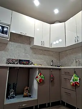 Snapshot of LaliaMia chatting on October 2025 04:42:01 AM LaliaMia online show from October 2025 04:42:01 AM