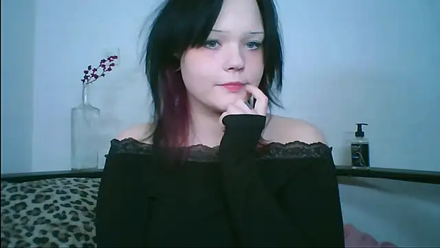 abbey-BAT online show from April 2026 01:43:01 AM