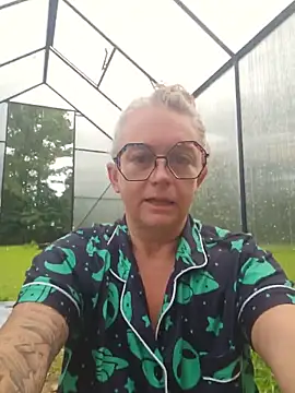 Blondejenn online show from June 2026 12:07:02 PM