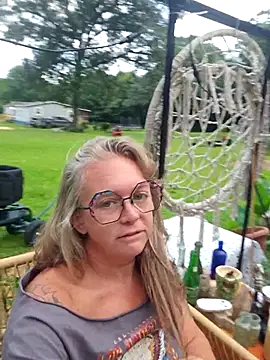 Blondejenn online show from July 2026 11:40:01 AM