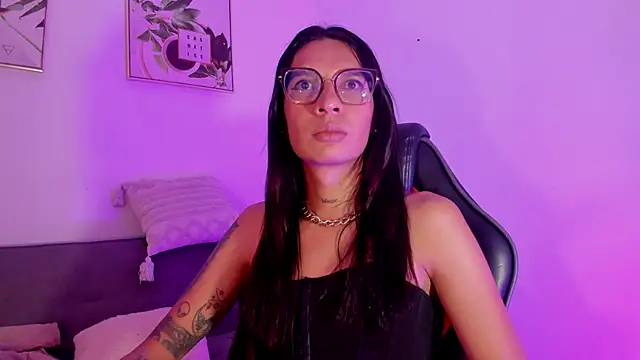 Maddie Ray online show from May 2026 11:19:01 AM