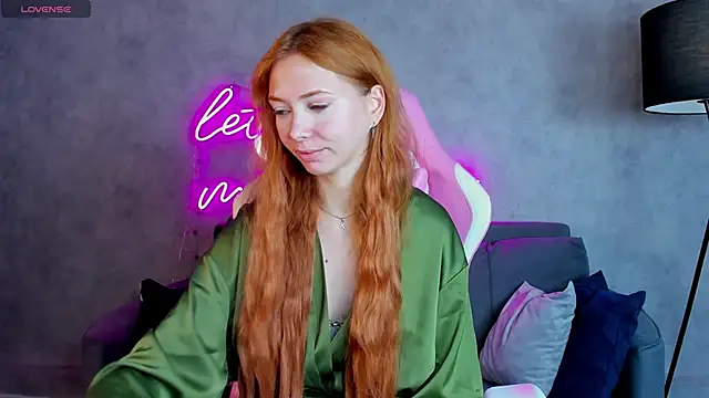 Sienna Nyx online show from June 2026 09:15:02 AM