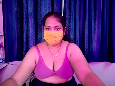 Snapshot of charu-baby chatting on April 2026 06:29:01 AM charu-baby online show from April 2026 06:29:01 AM