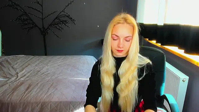 SonnySofia online show from April 2026 05:33:01 AM