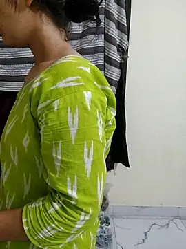 Monika kumari6 online show from May 2026 05:30:02 PM