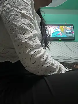 Snapshot of Taniya010 chatting on April 2026 07:42:02 AM Taniya010 online show from April 2026 07:42:02 AM