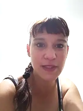 Maggie38 online show from May 2026 08:33:02 AM