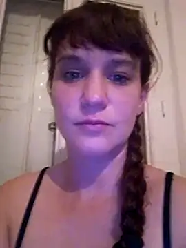 Snapshot of Maggie38 chatting on June 2026 01:51:02 AM Maggie38 online show from June 2026 01:51:02 AM
