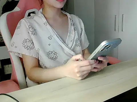 lucienguyen online show from July 2026 07:50:01 PM