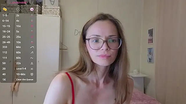 Snapshot of mmmay_day chatting on May 2026 04:15:02 PM mmmay day online show from May 2026 04:15:02 PM