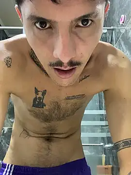 ALEXXXTREM69 online show from May 2026 04:35:02 PM