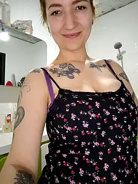 LeonaFox online show from May 2026 09:50:02 AM