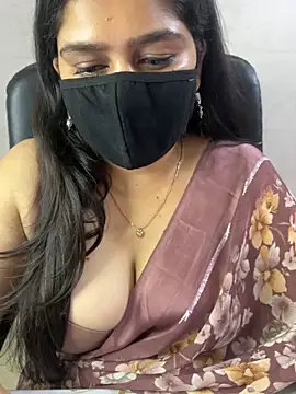 Snapshot of sarasofiaa_ chatting on May 2026 05:29:02 PM sarasofiaa online show from May 2026 05:29:02 PM