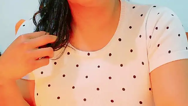 MojaditPussy online show from May 2026 08:59:01 PM