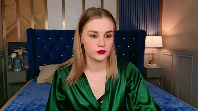 Molly Voses online show from May 2026 08:36:01 PM