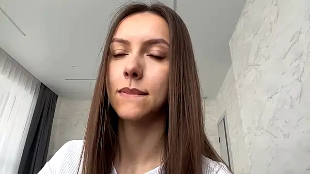 BrandyNorthcott online show from May 2026 03:34:01 AM