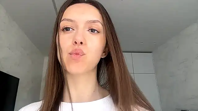 BrandyNorthcott online show from May 2026 02:50:01 AM