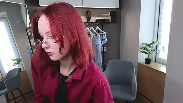 MaisieWillians online show from July 2026 04:32:02 AM