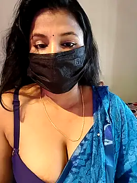 Snapshot of Hot_Alicee chatting on May 2026 03:46:02 AM Hot Alicee online show from May 2026 03:46:02 AM