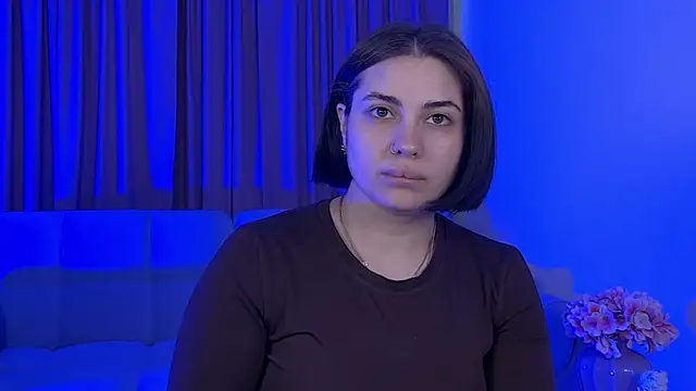 AdrianaToress online show from May 2026 05:25:01 AM