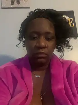 amberchill26 online show from April 2026 03:04:01 PM