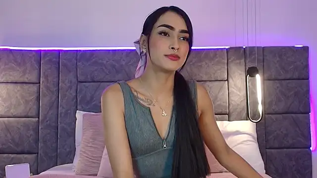dhalia lux  online show from July 2026 11:56:01 PM