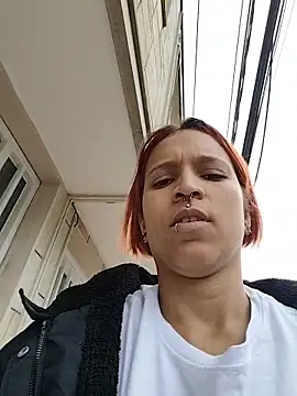 Mia 0-4 online show from May 2026 04:04:02 PM