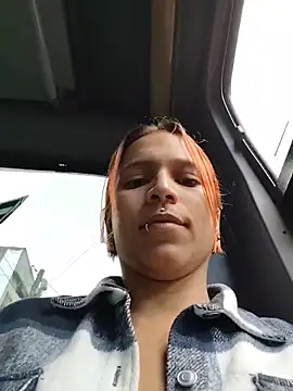 Mia 0-4 online show from May 2026 04:34:01 PM