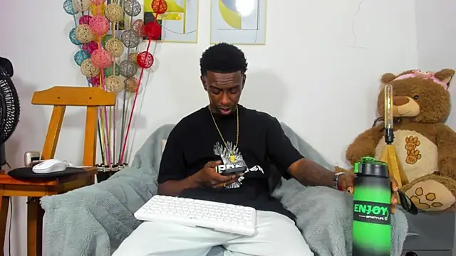pipe monstercock online show from April 2026 07:05:02 PM